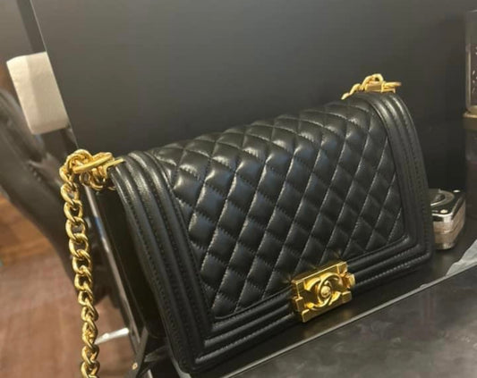 Black chanel crossbody