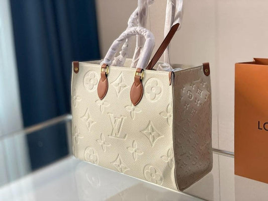 LV white on the go